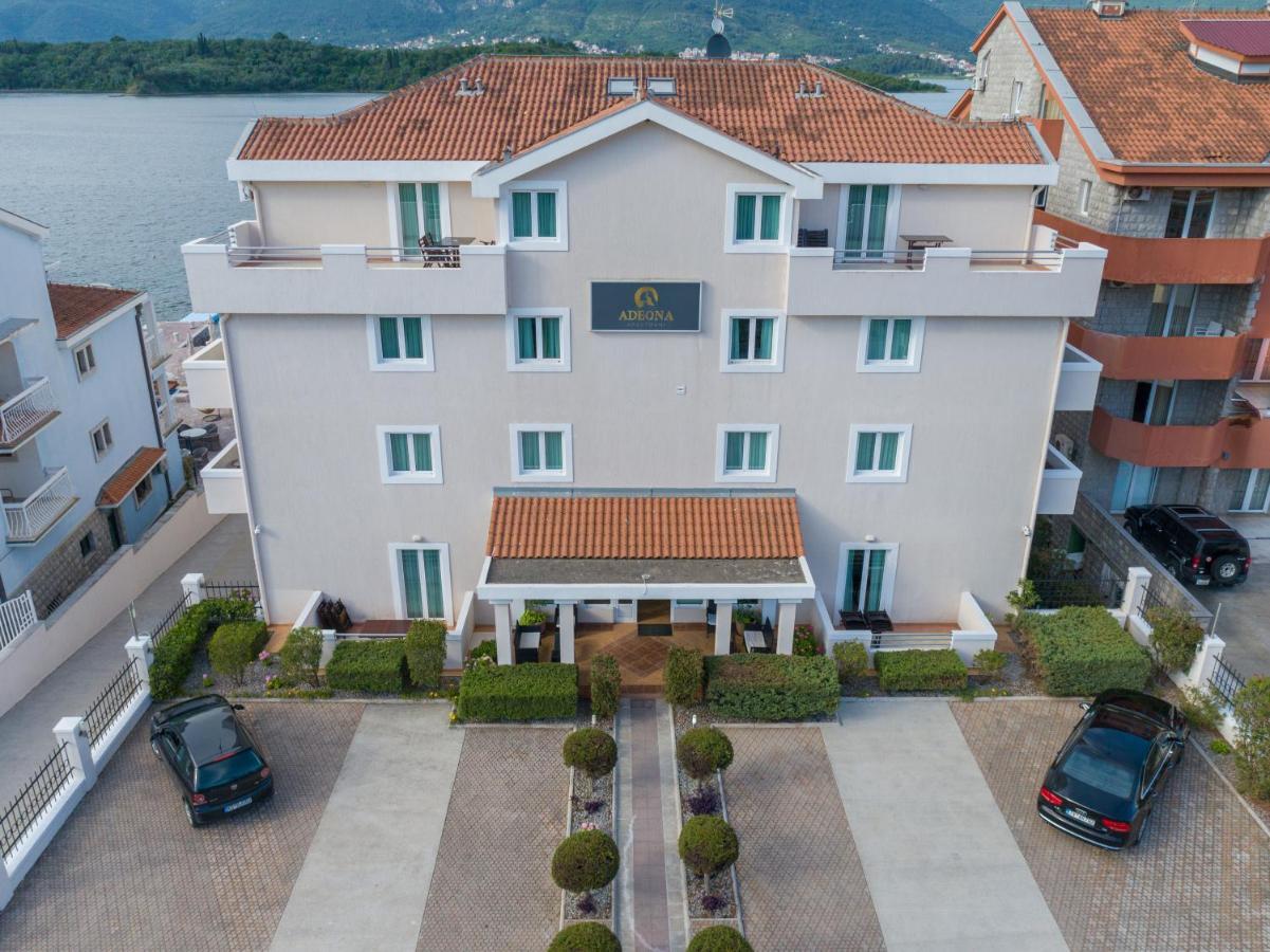 Apartments Adeona Tivat Eksteriør billede